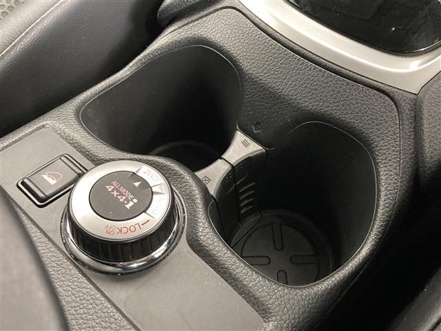 X-TRAIL 4WD