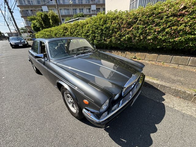 DAIMLER DAIMLER