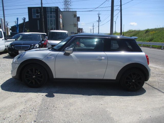 BMW MINI COOPER SD