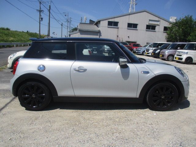 BMW MINI COOPER SD