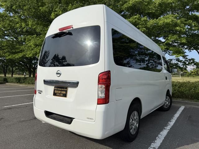 NV350 CARAVAN 4WD