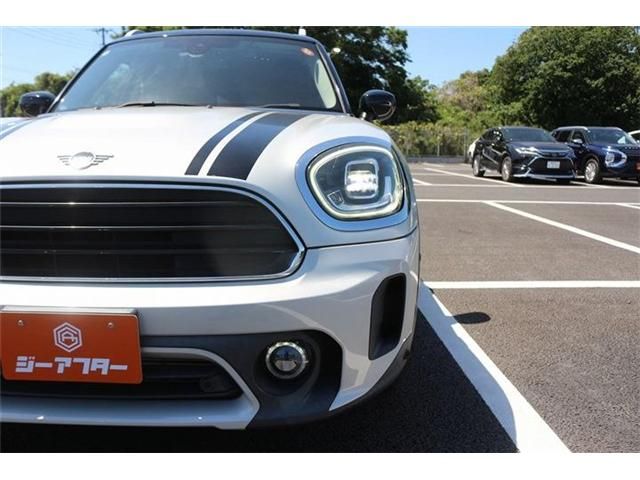 MINI COOPER D CROSSOVER