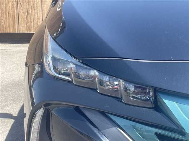 PRIUS PHV