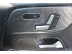 MERCEDES BENZ GLB