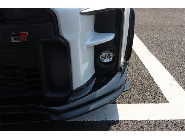 GR YARIS