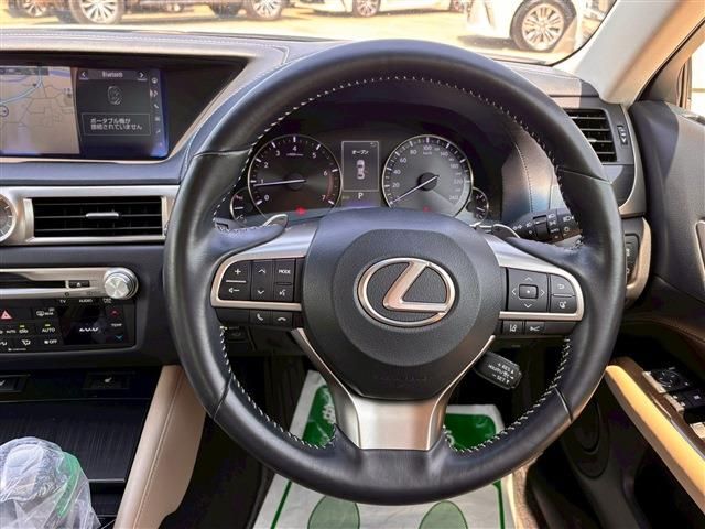 LEXUS GS200t