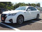 CROWN sedan hybrid