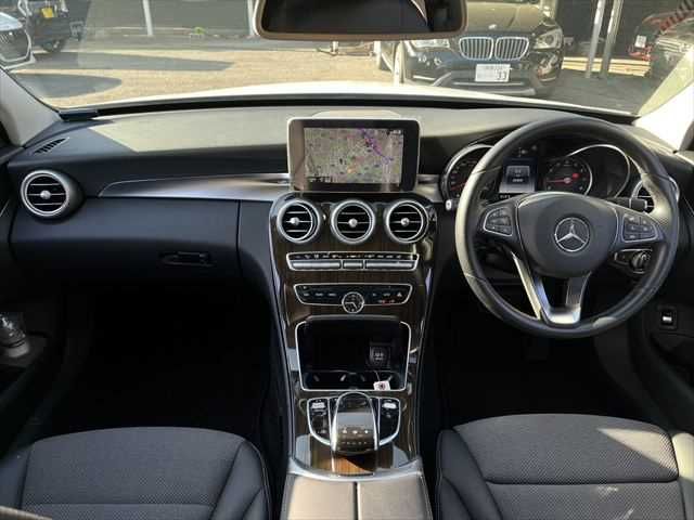MERCEDES BENZ C class sedan