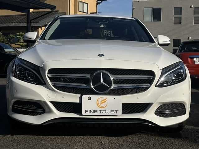 MERCEDES BENZ C class sedan