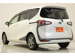 SIENTA HYBRID