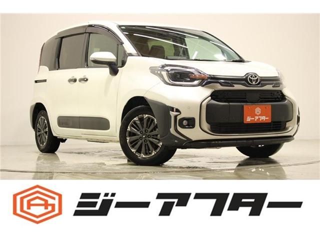 SIENTA HYBRID