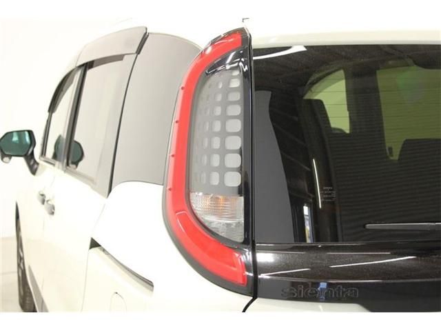 SIENTA HYBRID
