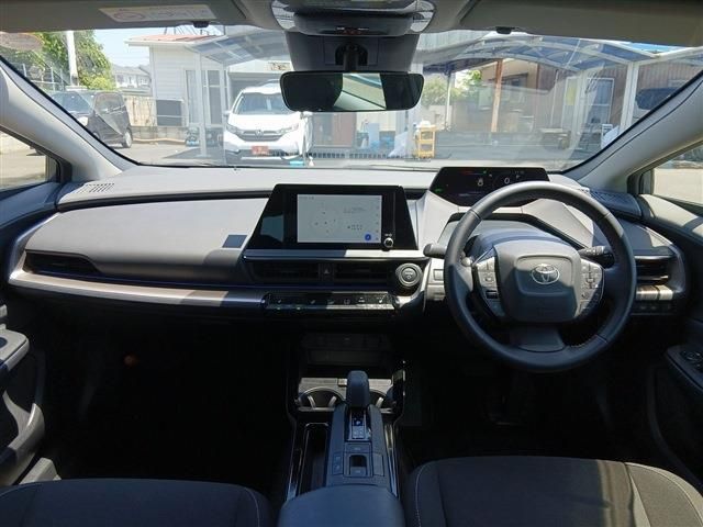 PRIUS 4WD