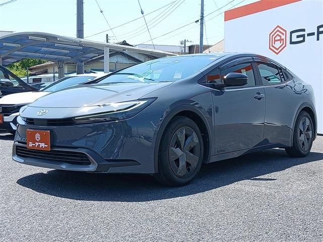PRIUS 4WD