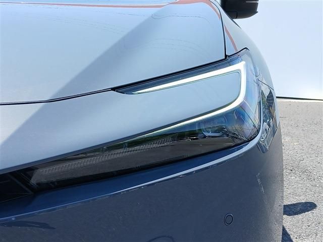 PRIUS 4WD