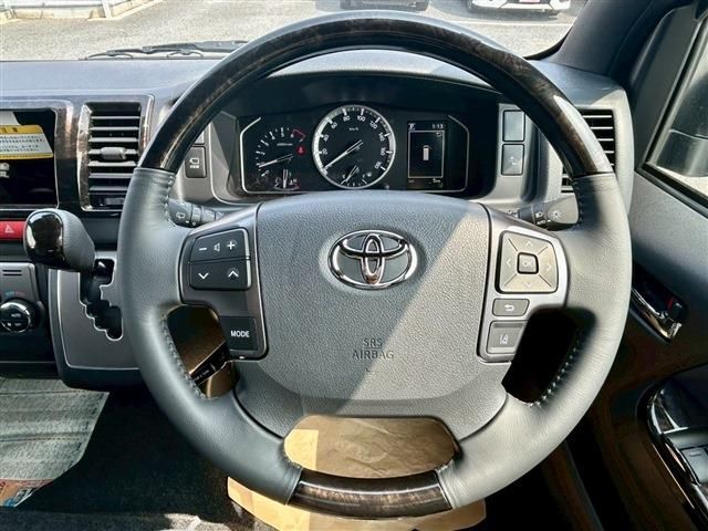 HIACE van 2WD
