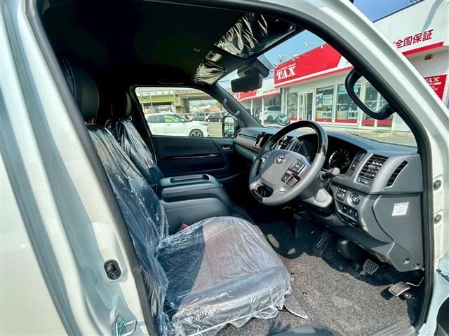 HIACE van 2WD