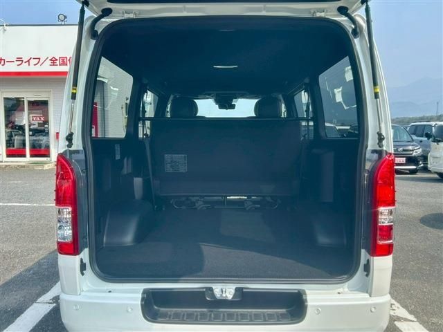 HIACE van 2WD