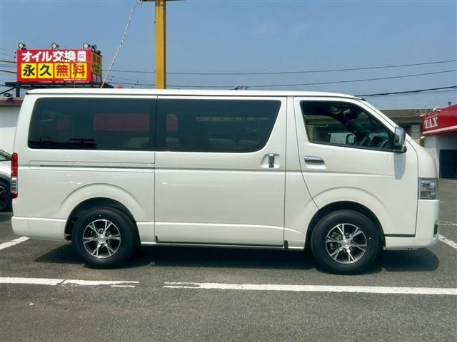 HIACE van 2WD
