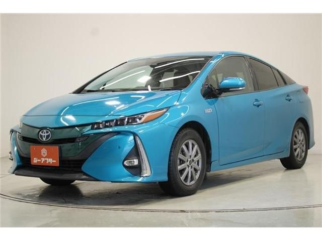 PRIUS PHV