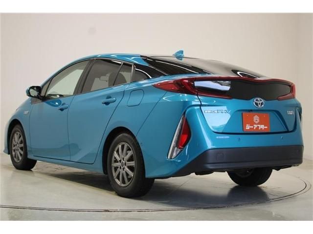 PRIUS PHV