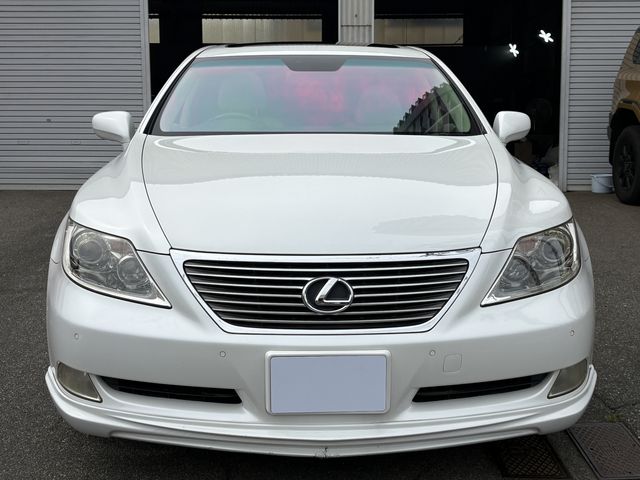 LEXUS LS460