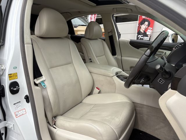 LEXUS LS460