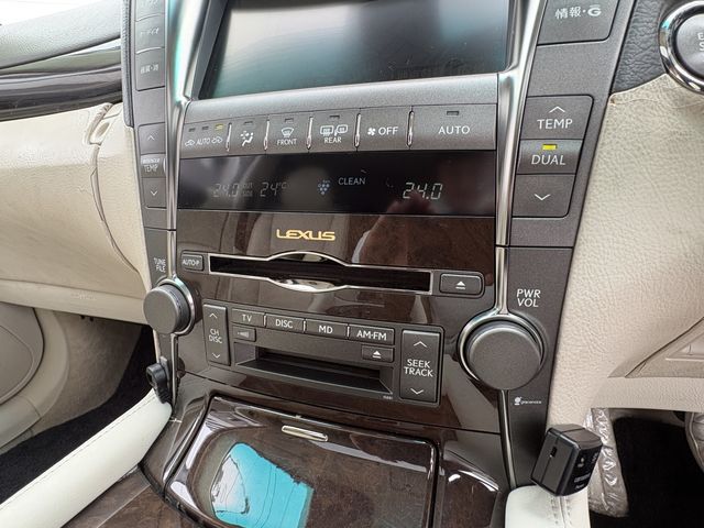 LEXUS LS460