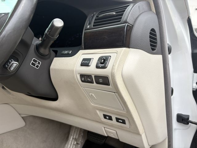 LEXUS LS460