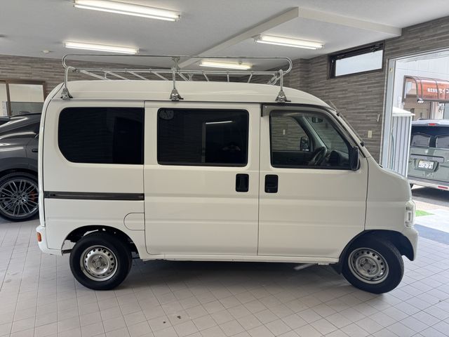 ACTY van