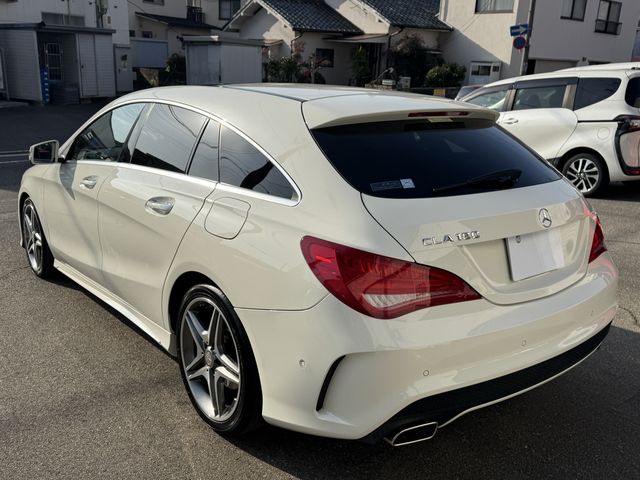 MERCEDES BENZ CLA Shooting Brake