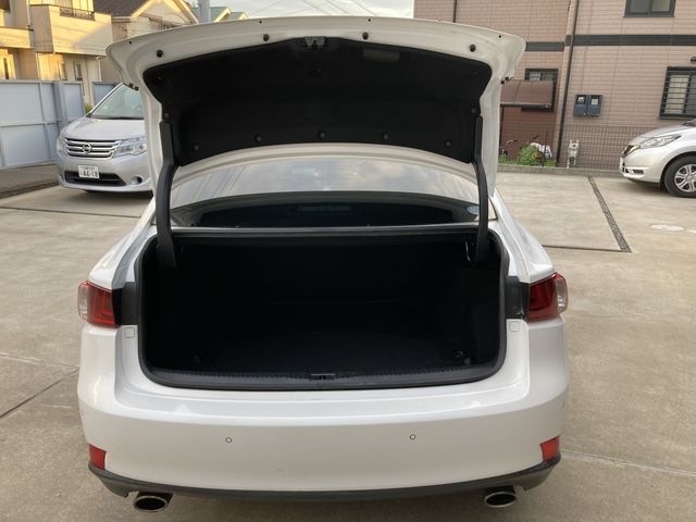 LEXUS IS250