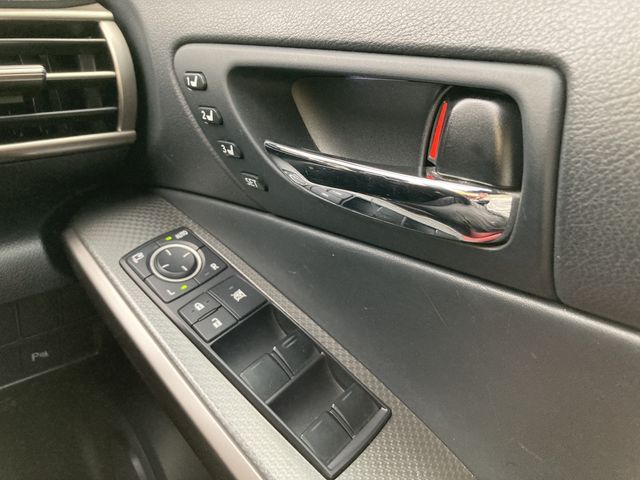 LEXUS IS250