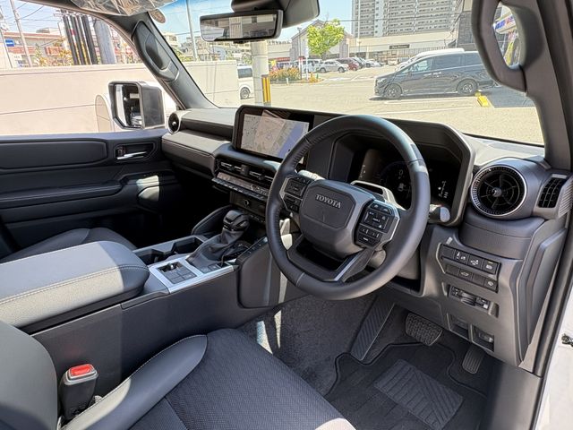 LANDCRUISER 250