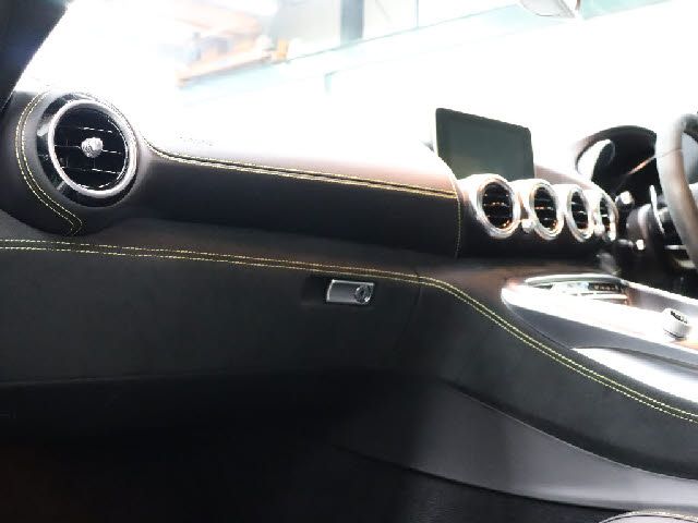 MERCEDES AMG GT S
