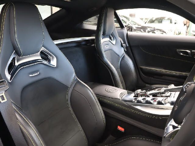MERCEDES AMG GT S