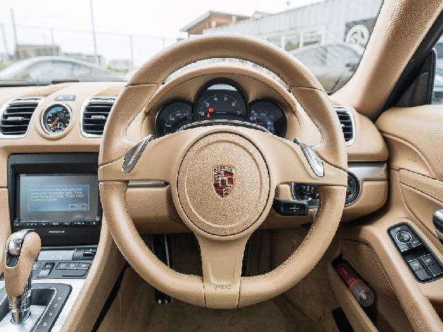 PORSCHE CAYMAN