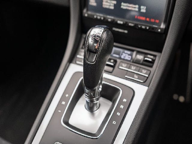 PORSCHE CAYMAN S