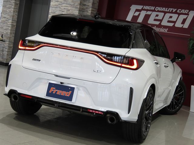 LEXUS LBX