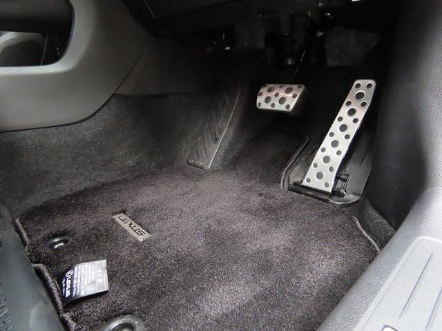 LEXUS LBX