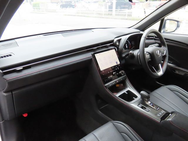 LEXUS LBX