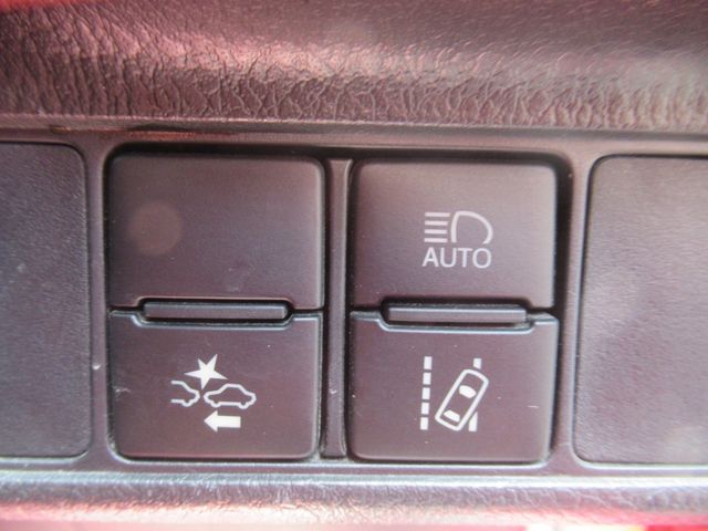 COROLLA FIELDER HYBRID