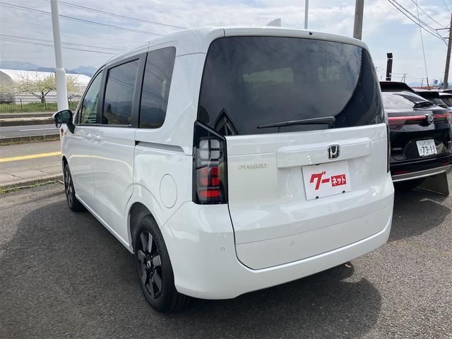 FREED 4WD