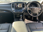 CROWN sedan hybrid
