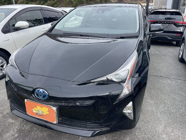 PRIUS 4WD