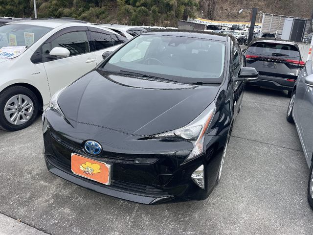 PRIUS 4WD