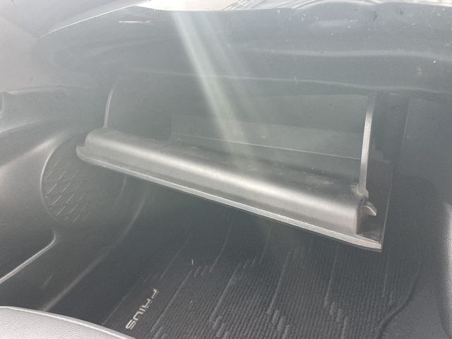 PRIUS 4WD