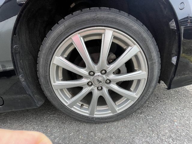 PRIUS 4WD
