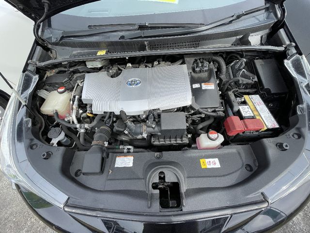 PRIUS 4WD
