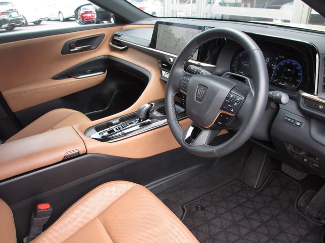 CROWN SPORT